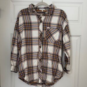Women’s Plaid Button-Up Shacket